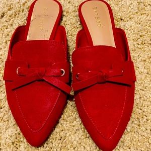 5 1/2 red slip on point toe flats